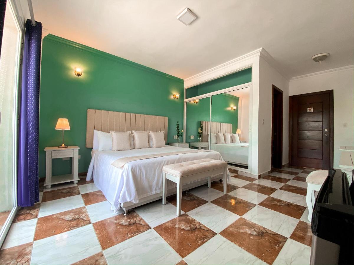 Green Coast Hotel Punta Cana Exterior photo